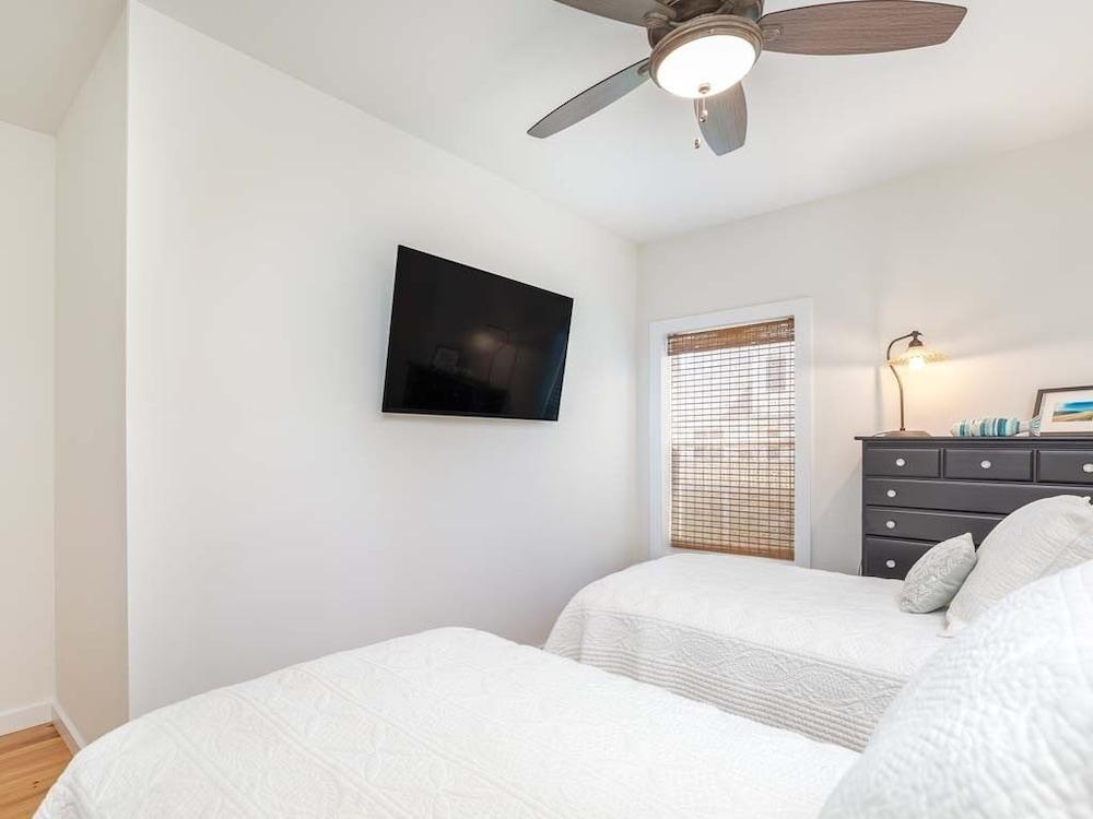 Shore Beats Work by Tybee Vacation Rentals