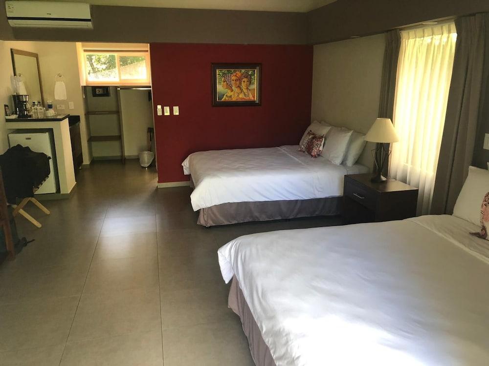 Guácima Escondida Hotel Boutique