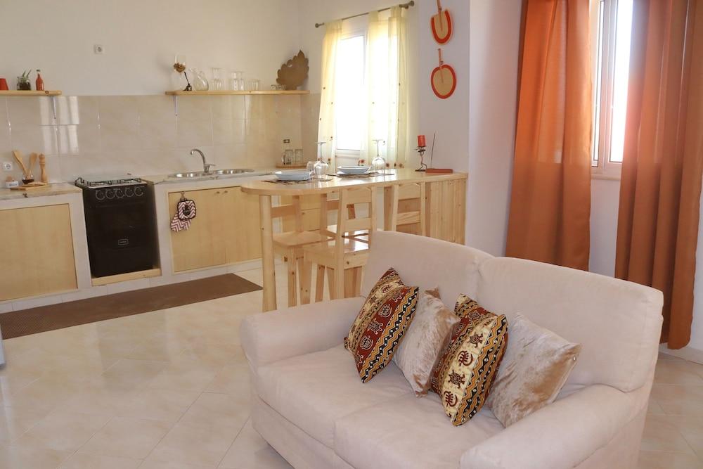 The Yellow Flat - Sea View