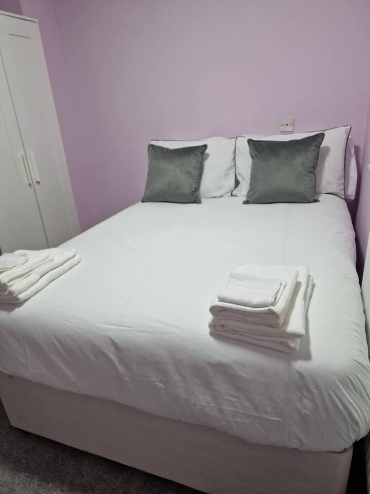 Beautiful and Modern House in Gravesend