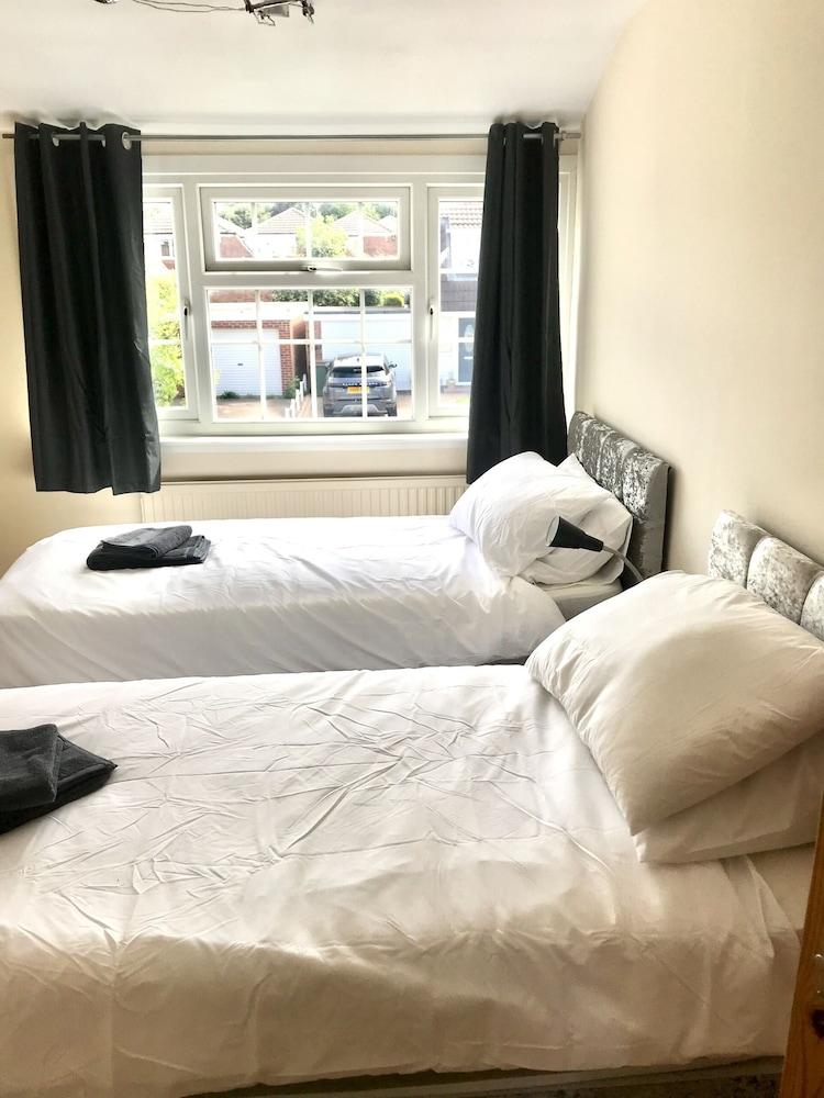 Exclusive 3 Bedroom House