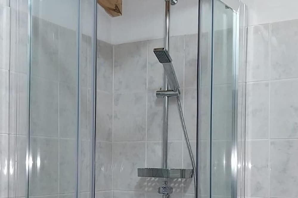 Lovely Studio in Strinilas With its own Pool