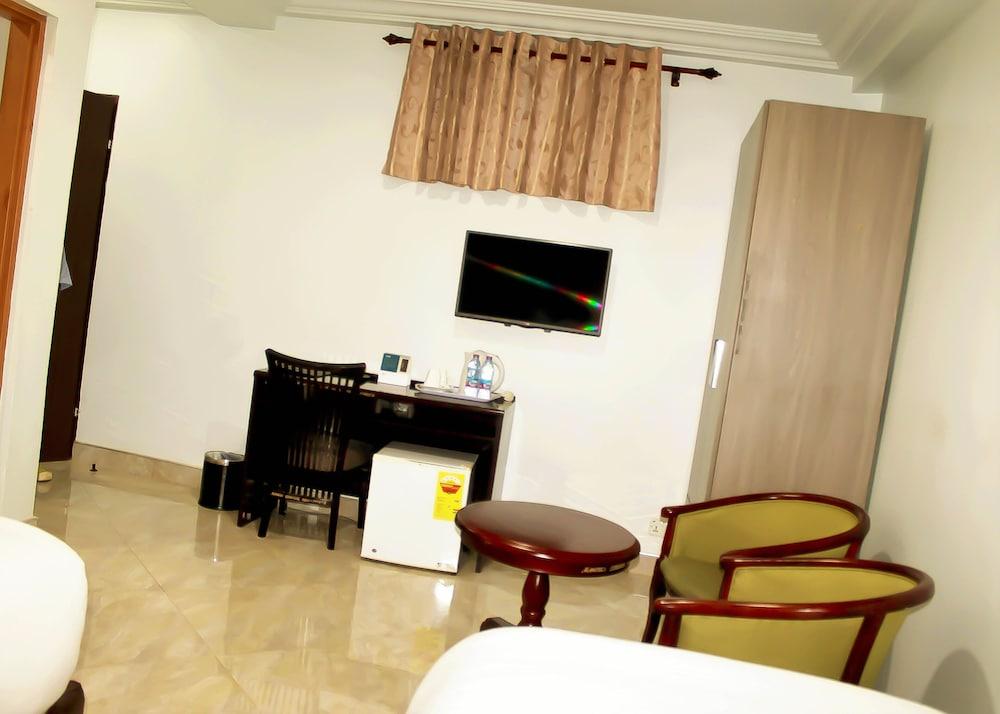 Mawuli Hotel