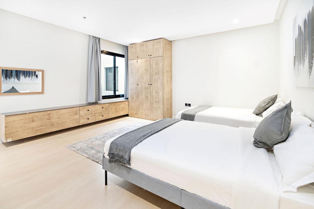 Mabaat -  Al Malqa - 493