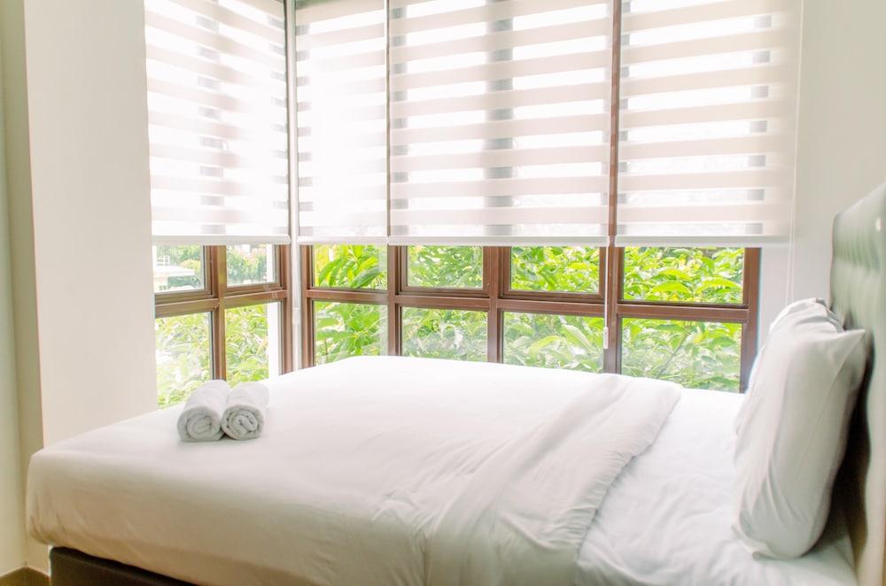 Simple And Comfortable 3Br At Asatti Apartment