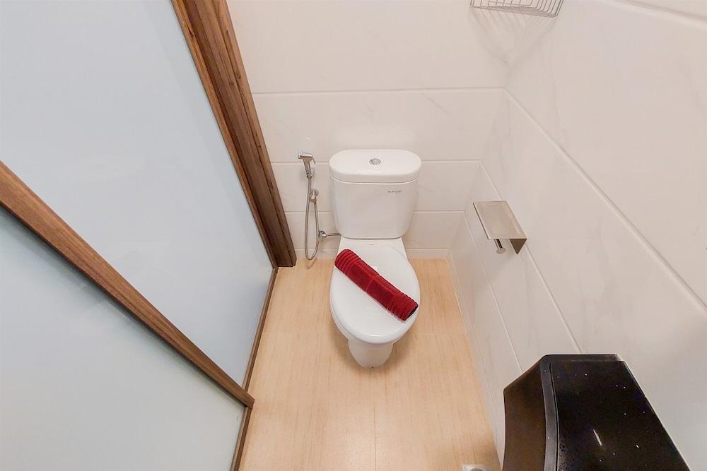 High Floor And Simply Look Studio At Sky House Bsd Apartment