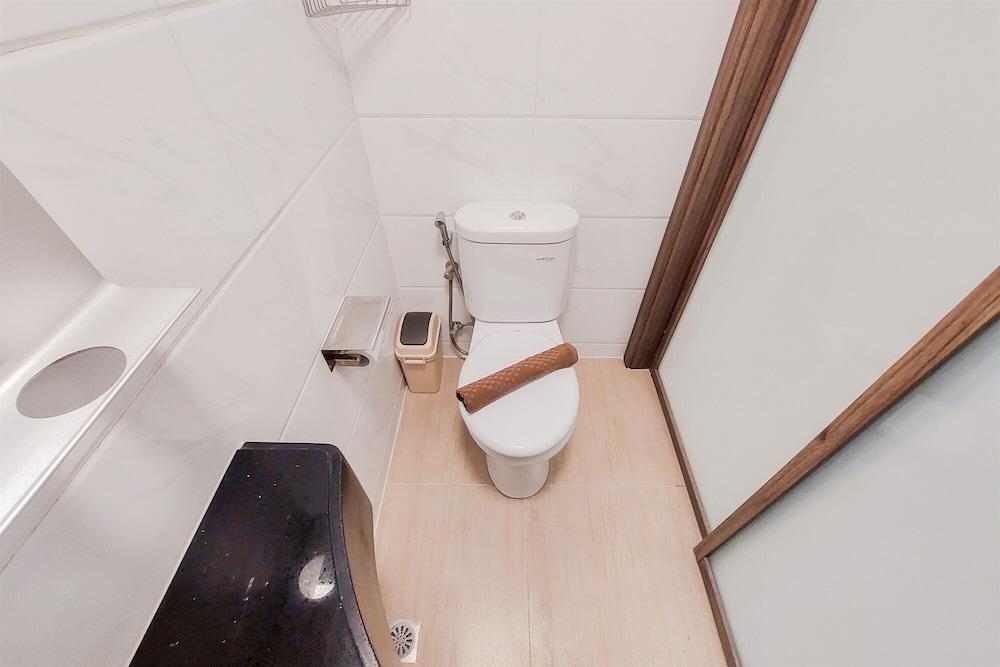 Scenic And Restful Studio Sky House Bsd Apartment