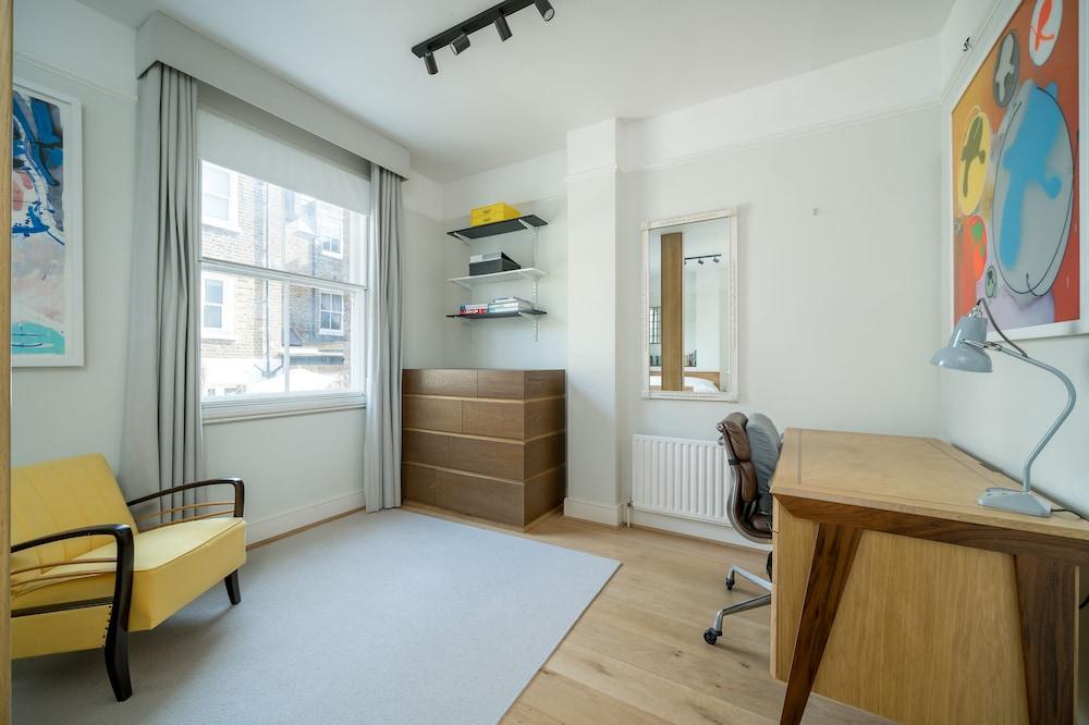 Altido Captivating 1-Bed Flat In Fulham