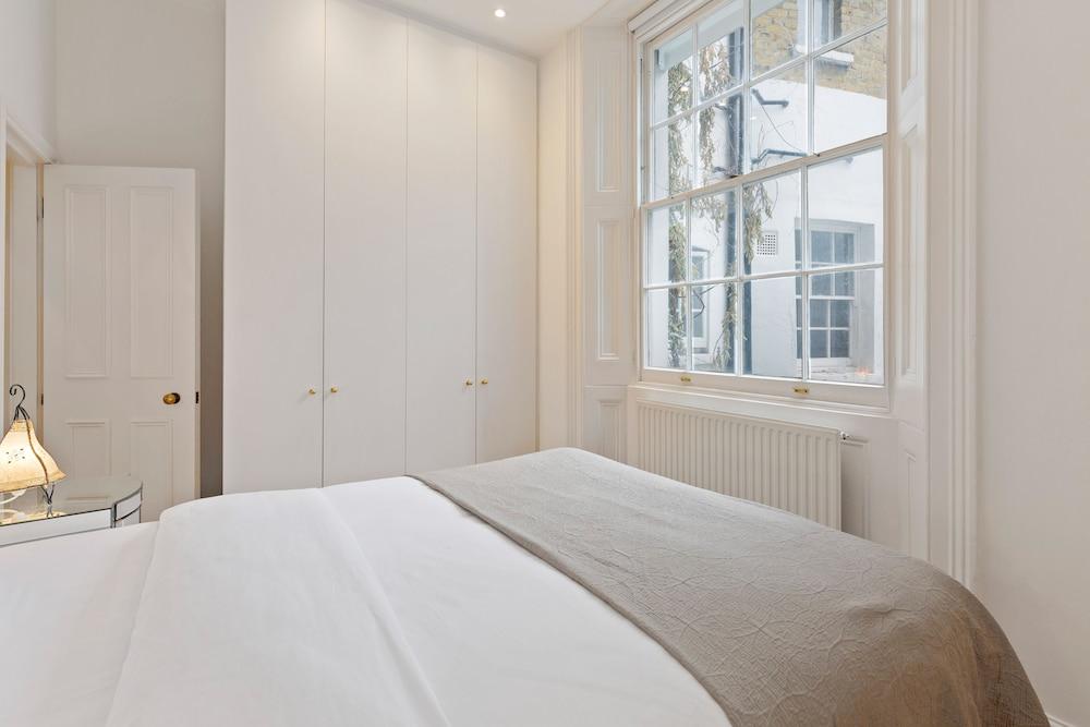 JOIVY Elegant 1-Bed Flat In Bayswater