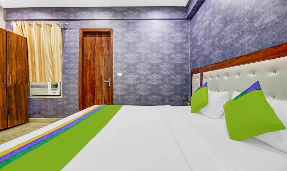 Treebo Trend The Dms Residency