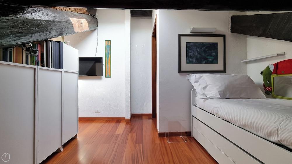 Italianway - Fauchè 9