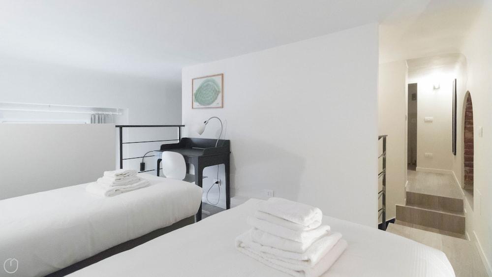 Italianway - Ercole Ricotti 19