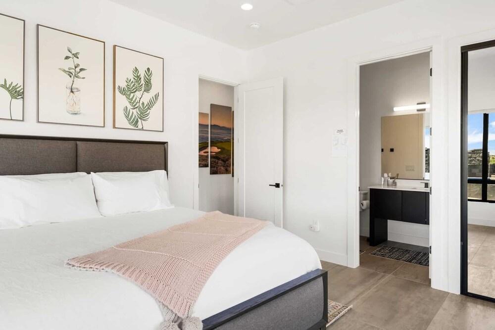 Hole in One by RedAwning