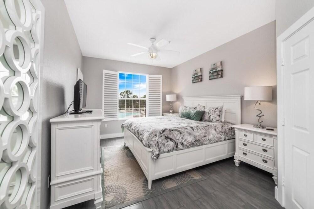 Victoria's Windsor Hills Condo