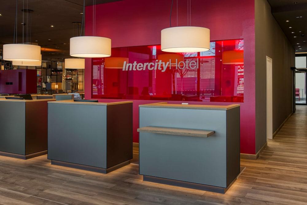 IntercityHotel Berlin Airport BER Terminal 1+2