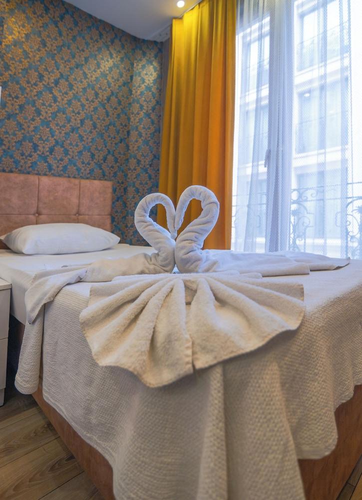 Dolce Vita Suite Hotel