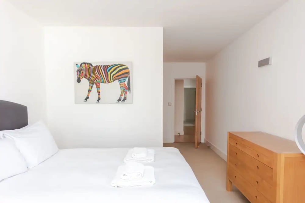 Spacious 2 Bedroom Flat on Bermondsey St