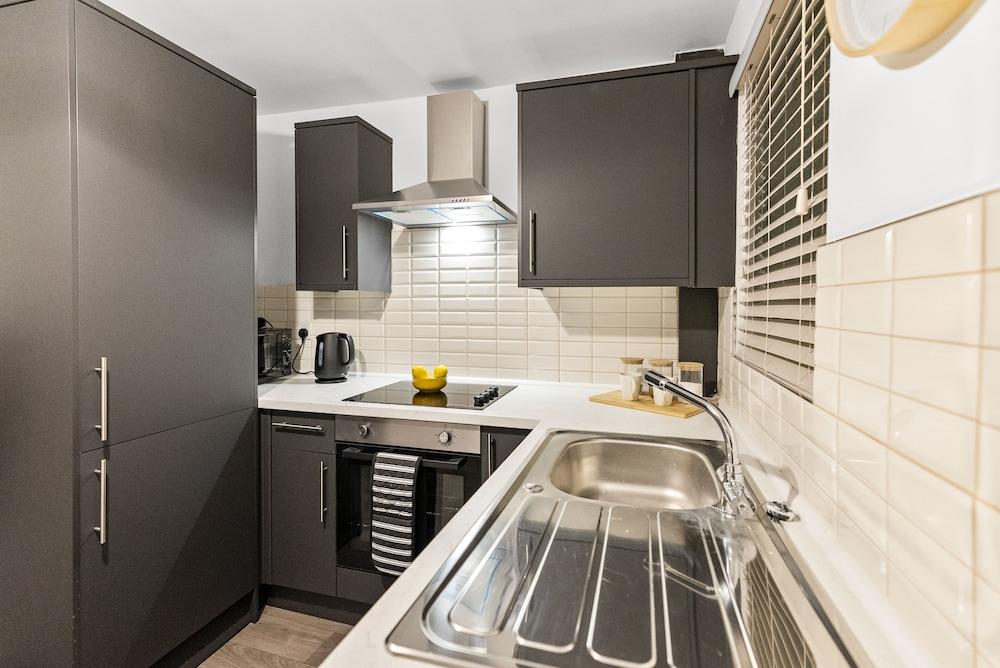 The Snug by Stamp SA