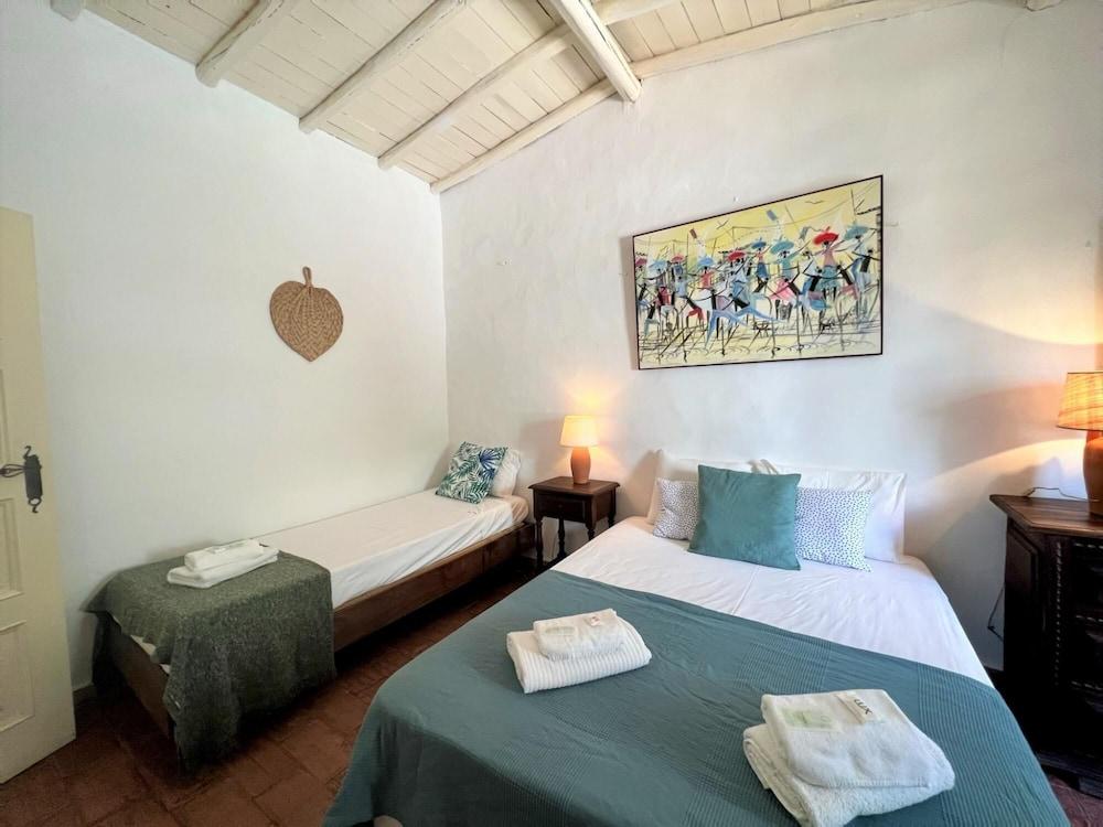 Albufeira Central Villa by Homing