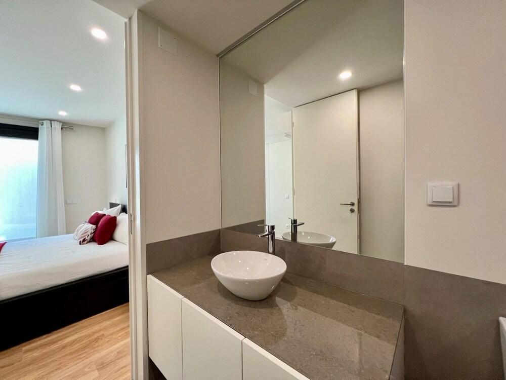 Faro Design VI by Homing