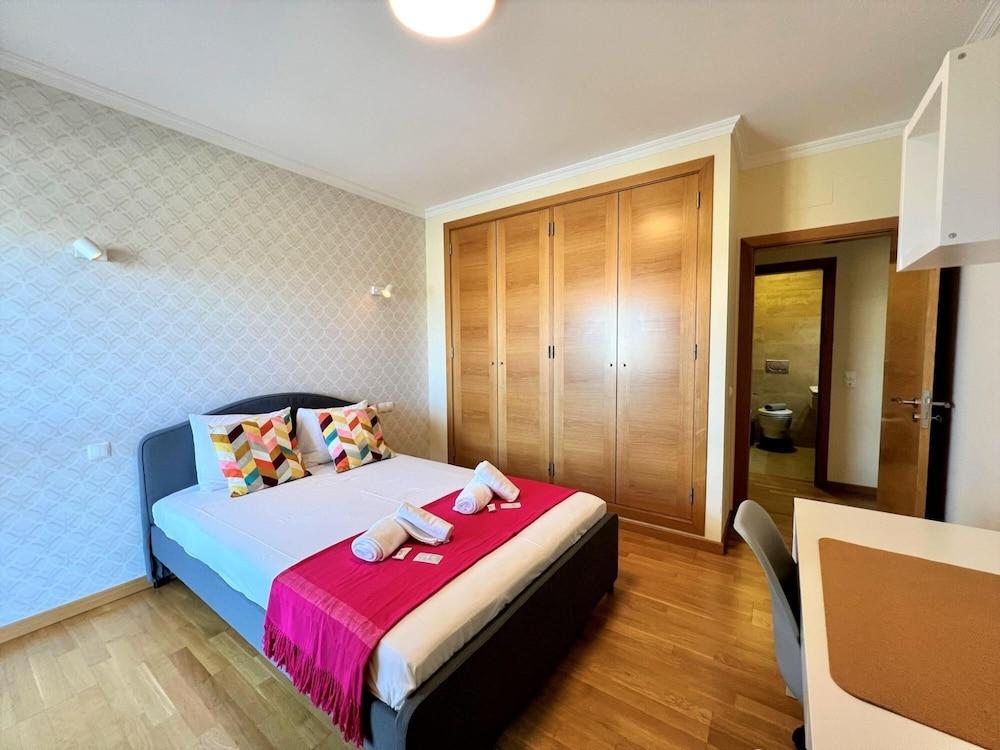 Faro Stylish II by Homing