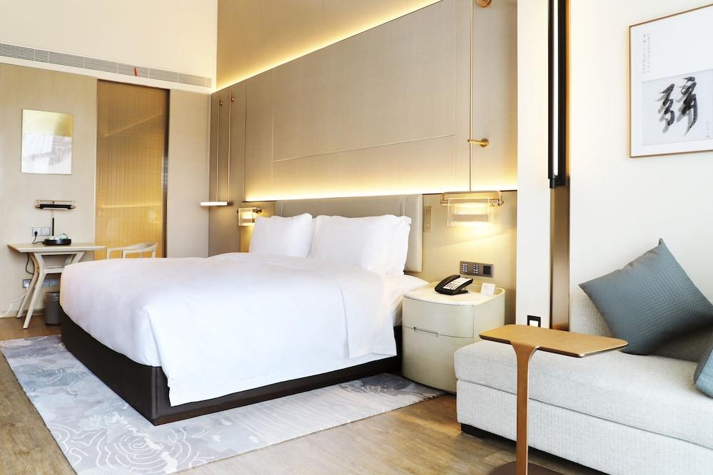 NBICC Wonderland Hotel