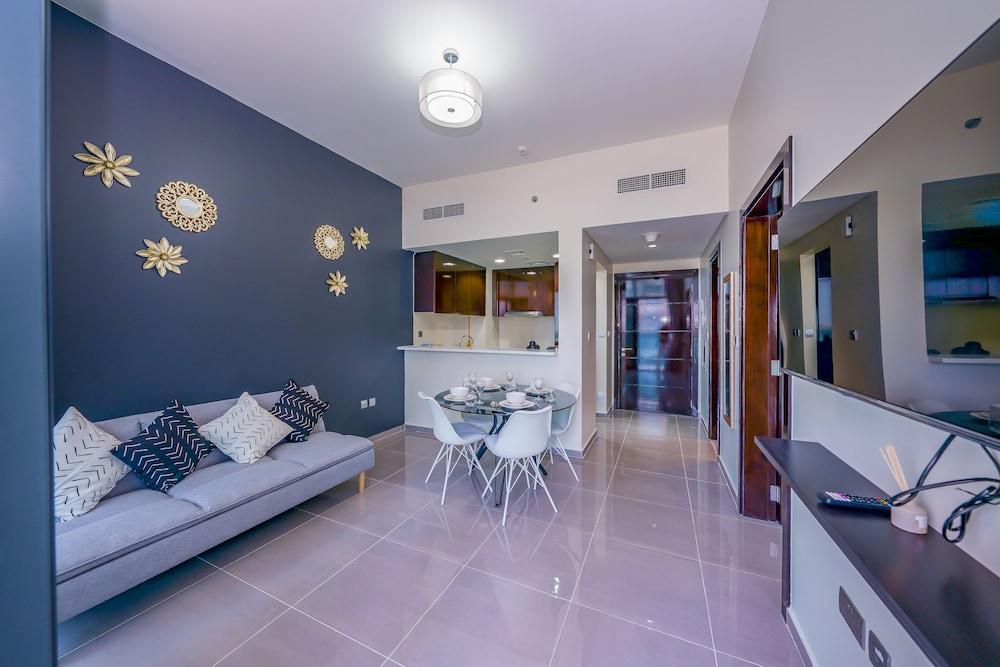 Tanin - Unique Modern Apt with Stunning Canal View