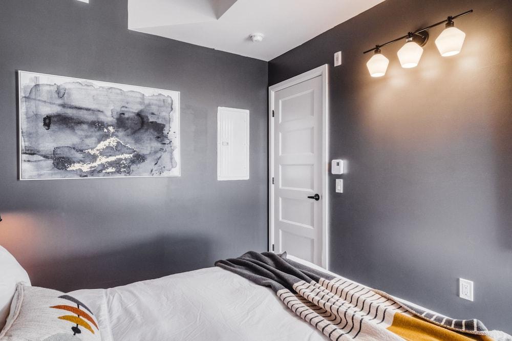 Appartement Luxe | Incredible Sunset View - Pool - Parking - Near Old Québec