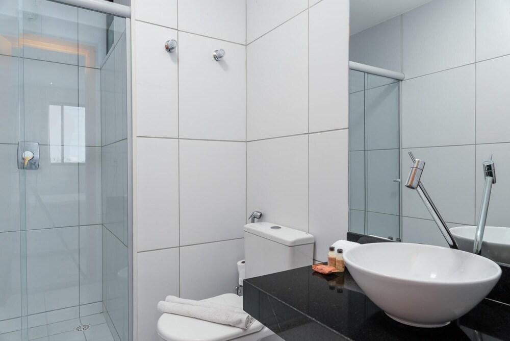 Timo Apartamento em Condom nio com Piscina