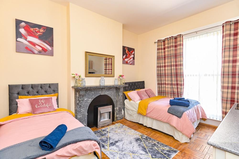 The Elm Wood Apartments