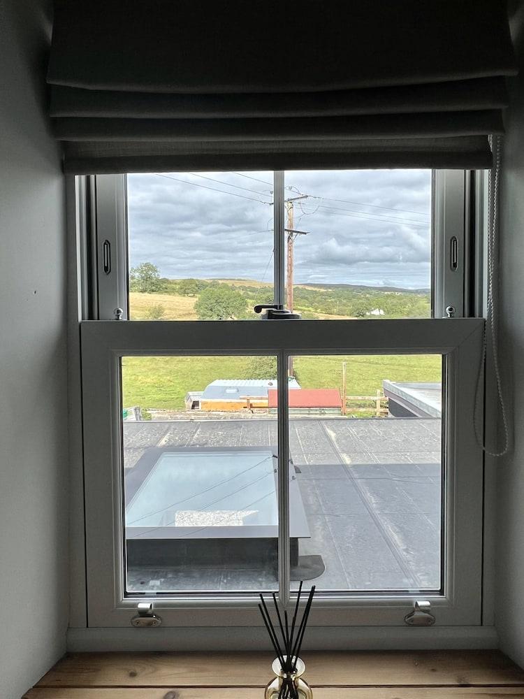 Penderyn Cottage, Waterfall Country, Brecon Beacons