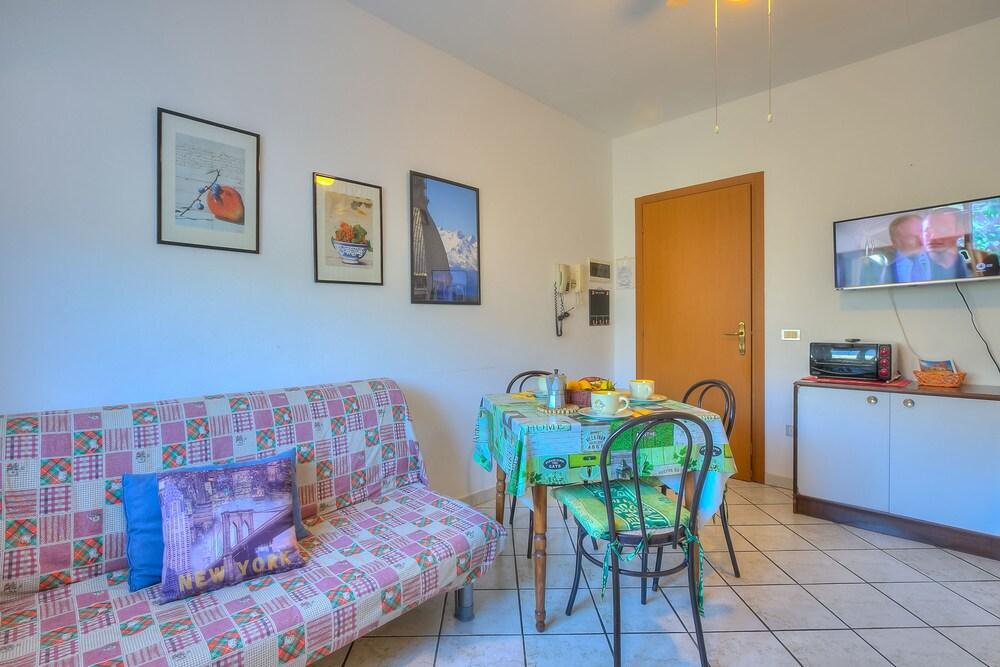 Apt 51 - Relax And Nature