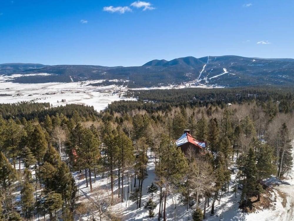 Royal Retreat by Boutiq