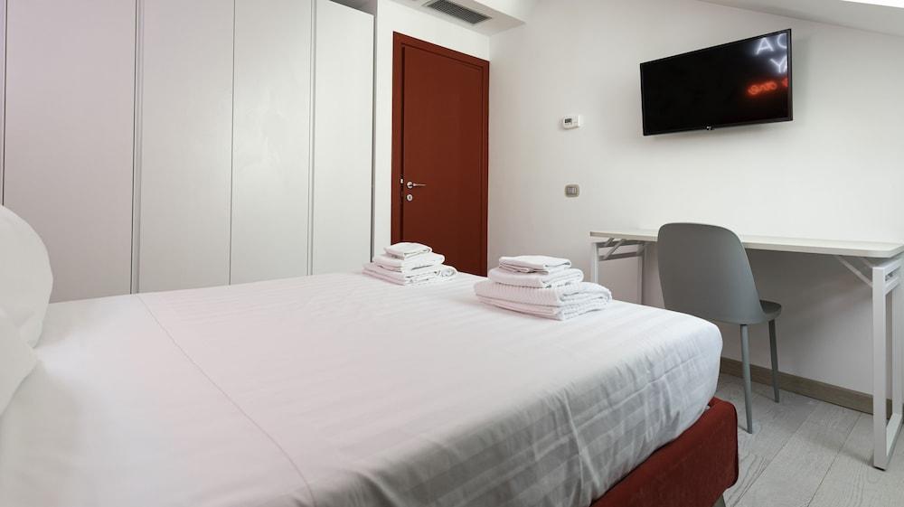 Italianway - Corso Venezia 7