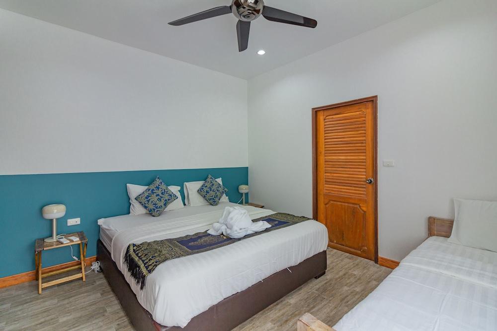 Private pool 3BDR villa beach at 200m