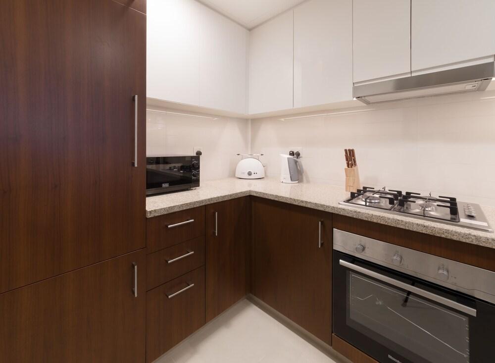 Maison Privee - Burj Vista 1602