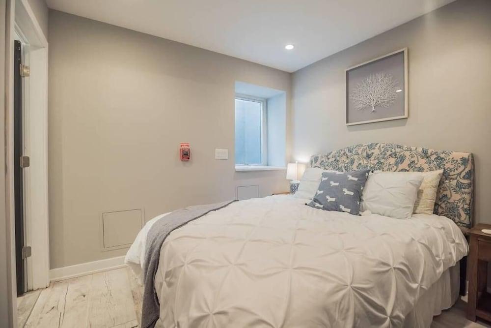 755 Capitol - B in Philadelphia