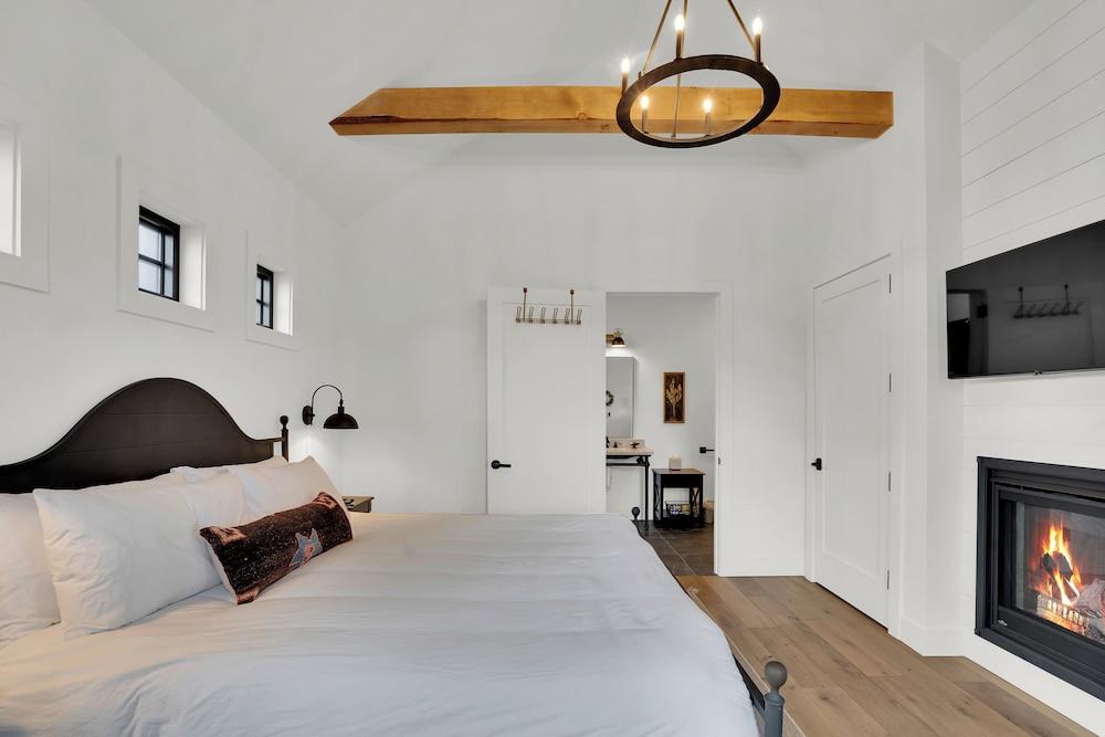 The Scout Boutique Cottages