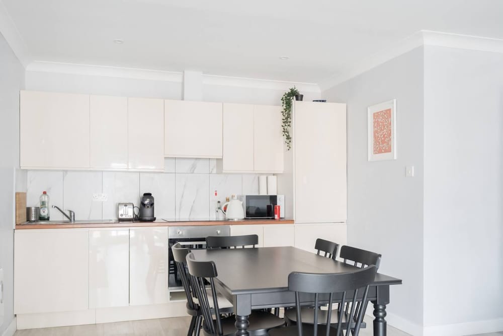 Stylish 2 Bedroom Flat in Dublin