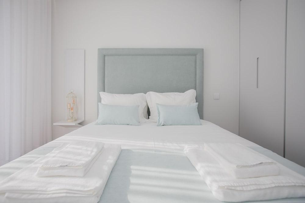 Liiiving-Luxury RiverView Apartment VIII