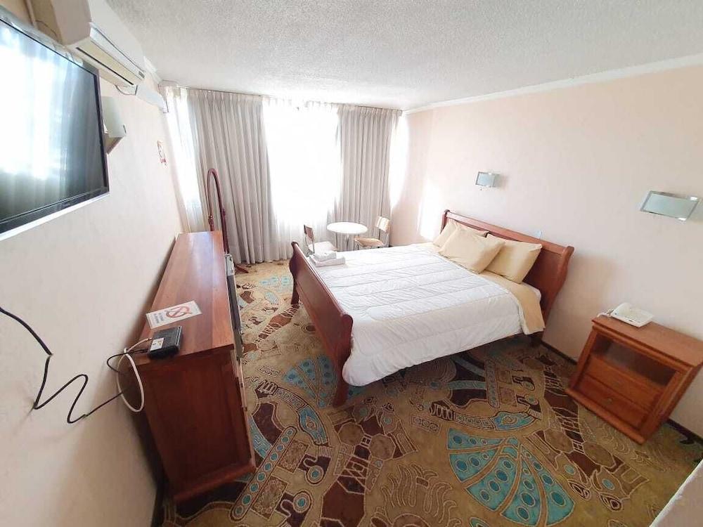 Hotel San Felipe El Real