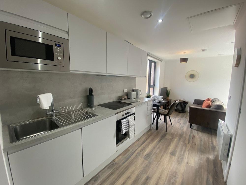 Kelham Gate Studio - Brand New - City Centre -