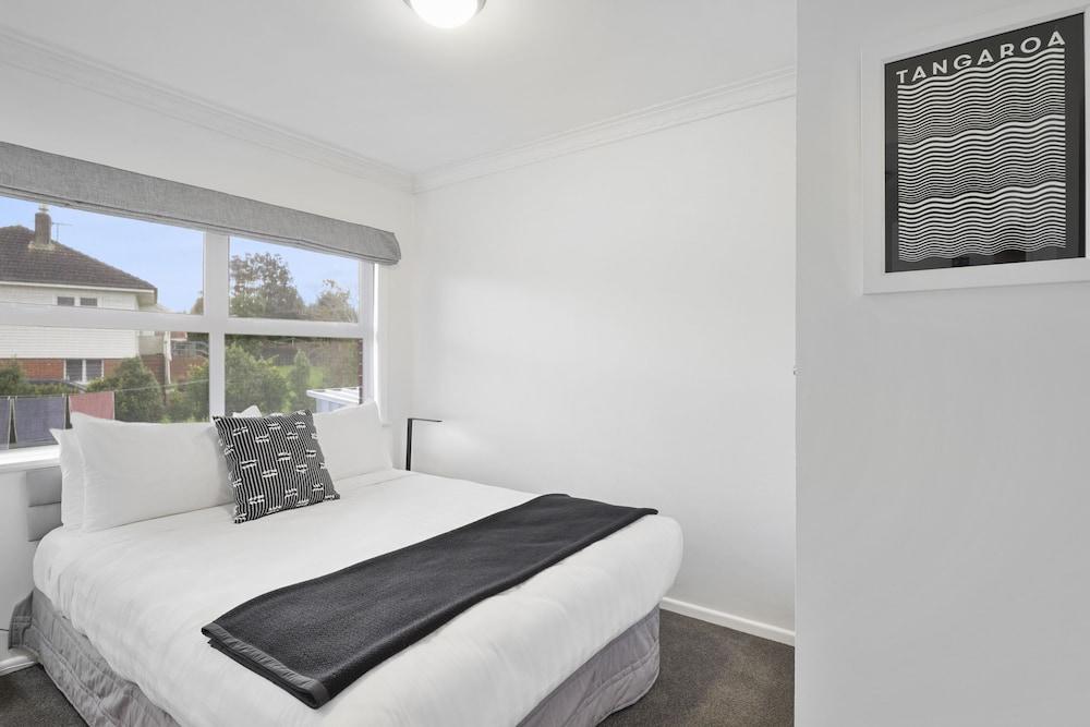 Renovated Takapuna 2BR Apt - Parking