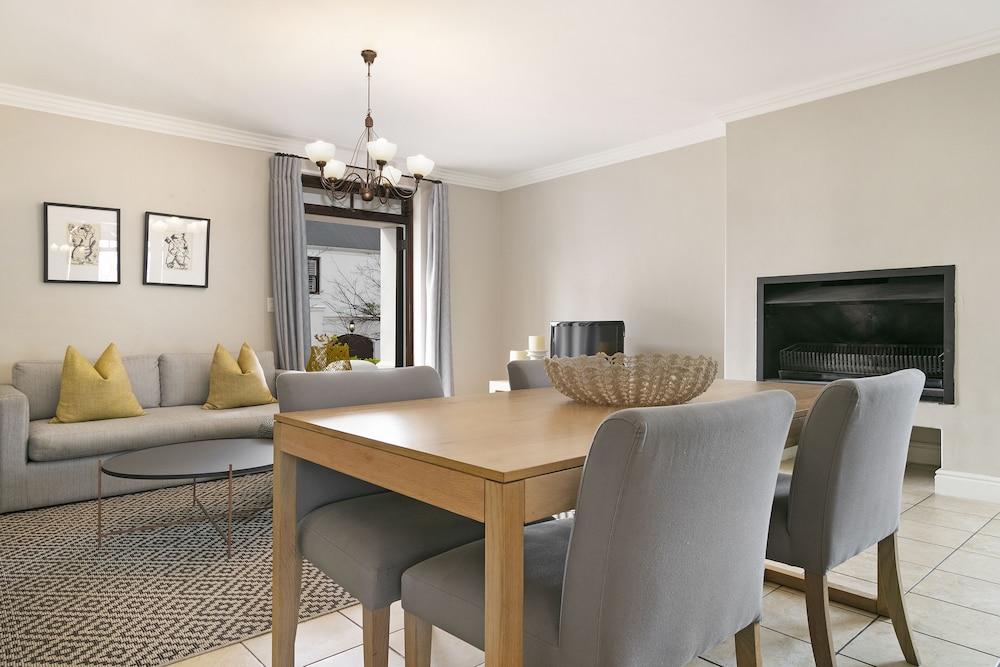 Winelands Golf Lodges 12