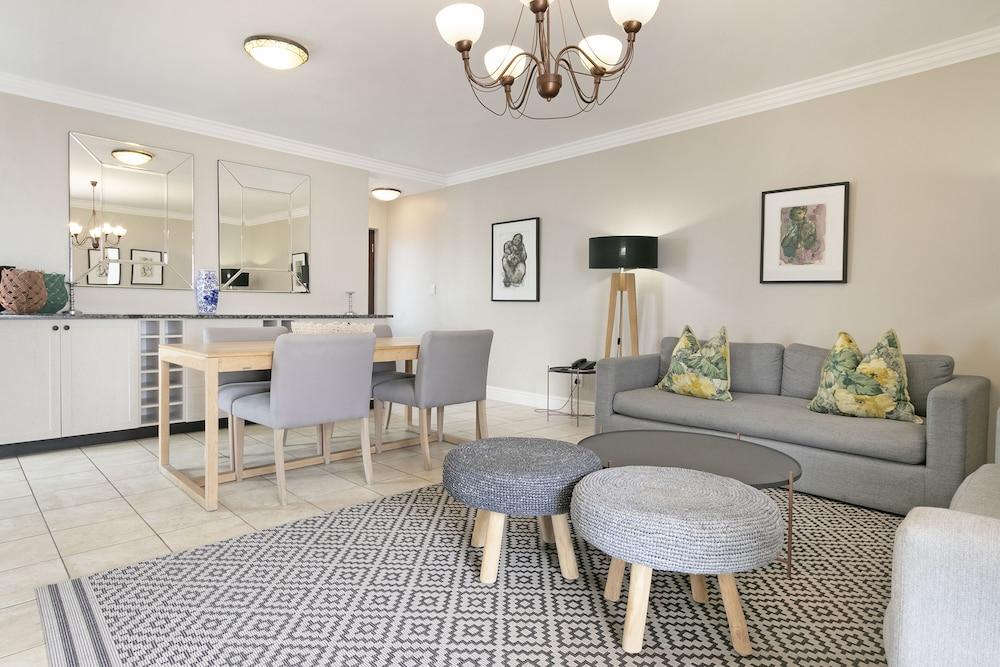 Winelands Golf Lodges 12