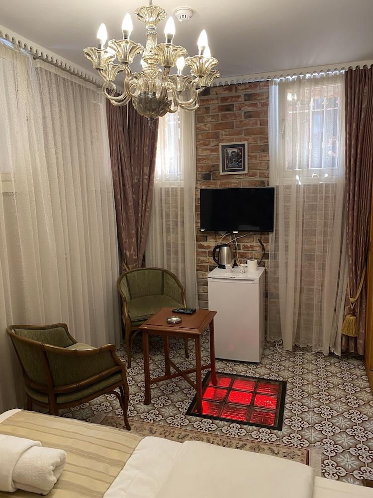 Bosphorus Bridge Hotel