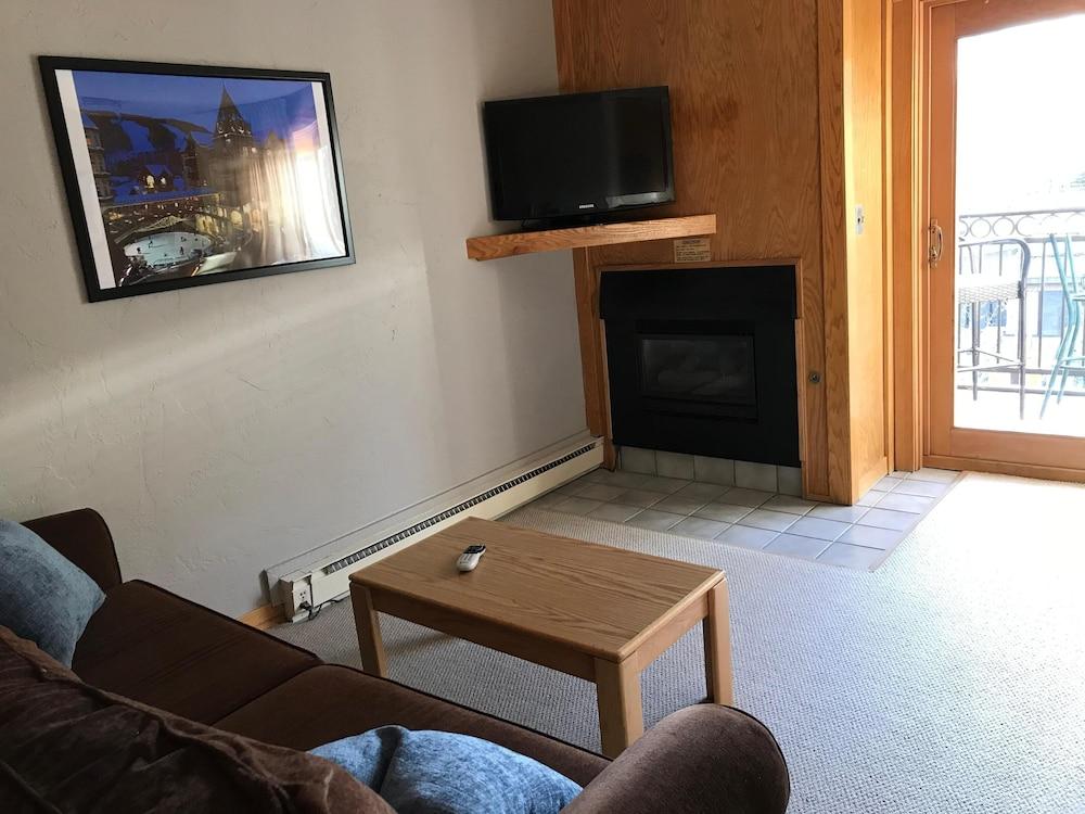 Lift House 403, Studio Condo in Vail Lionshead Village