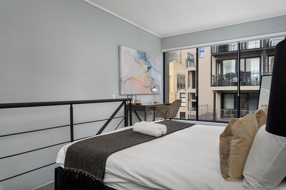 Adderley Terraces K03