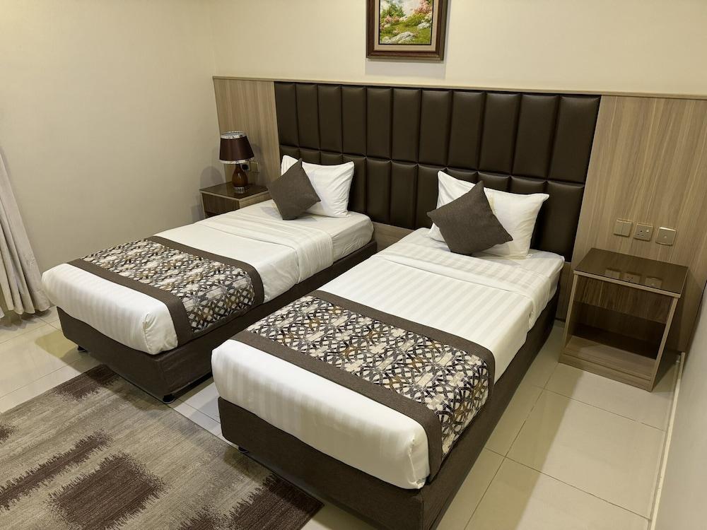 PRIMOTEL Suites Al Salamah