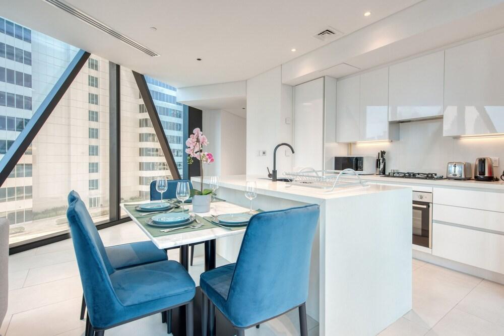 Maison Privee - Marquise Square - 610